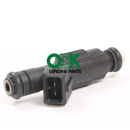 Fuel Injector 0280155819 For Ford Escort Focus Mondeo 1.6 1.8 988F-9F593-DA 988F-9F593-DB 1049348 1111848