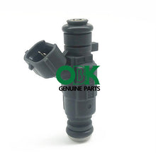 Load image into Gallery viewer, Fuel Injector 0280156257 for Volkswagen santana passat 2.0L L4 0280156257
