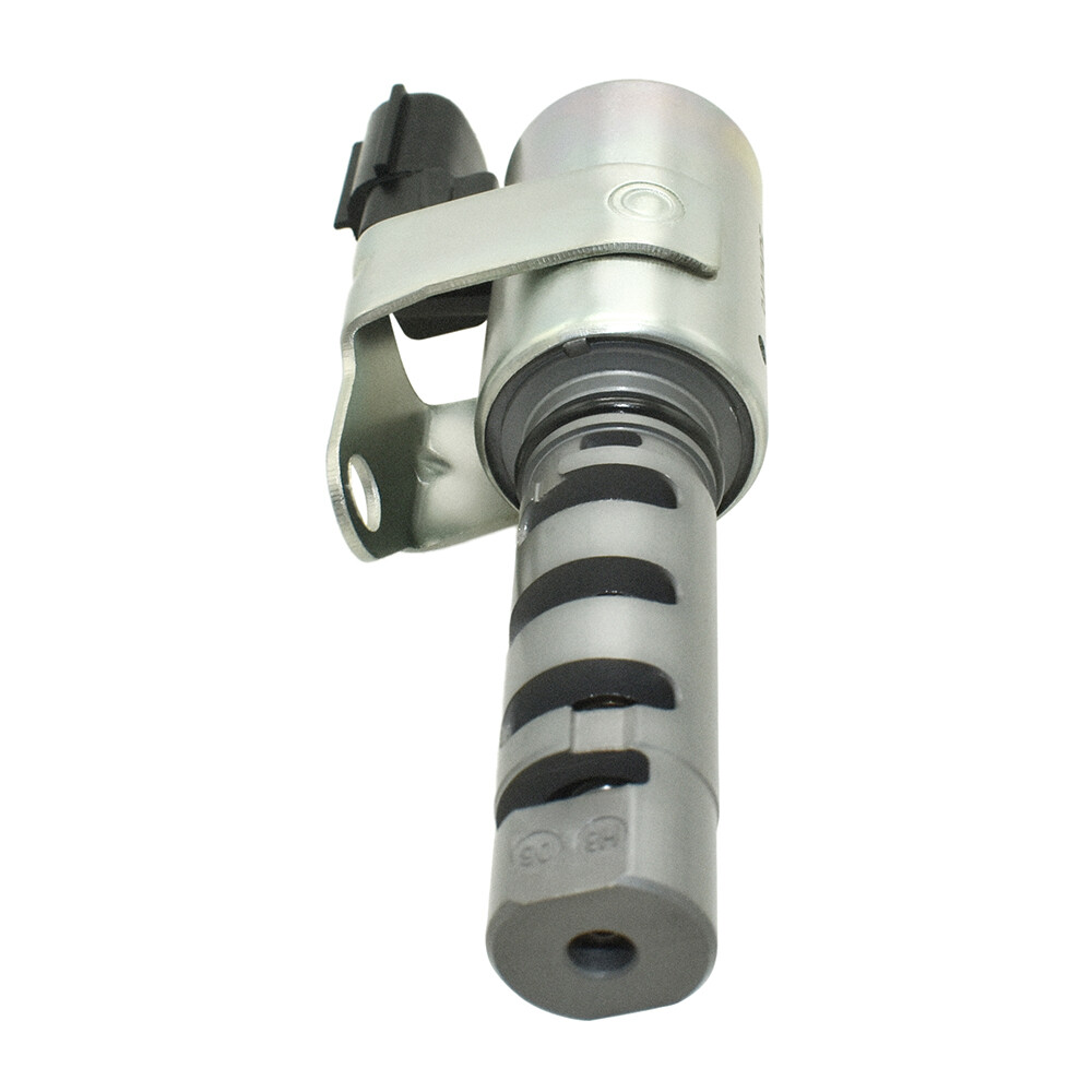 Predecessor-reference image — original 15330-74020, catalogued replacement 15330-74021; not actual-stock imagery: oil-port and valve-tip oblique view