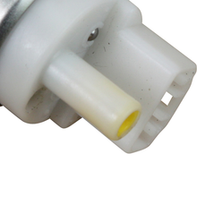 Load image into Gallery viewer, Reference image —17042-31U08 aftermarket pump core; labelled native detail: outlet/socket housing side profile, mouth keying and spigot. Supplied brand and packaging may differ. Core only; no strainer, lead or other accessories shown or promised.