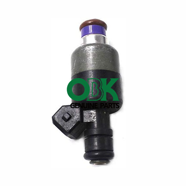 Fuel injector for Buick Commercial Chassis Roadmaster Cadillac Fleetwood Pontiac Firebird 1994-1996 5.7L  17121068