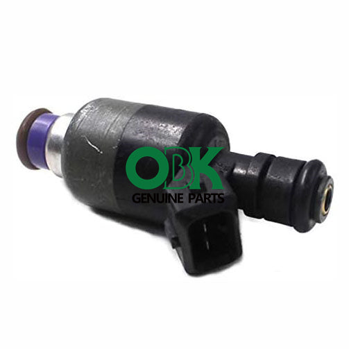 Fuel injector for Buick Commercial Chassis Roadmaster Cadillac Fleetwood Pontiac Firebird 1994-1996 5.7L  17121068