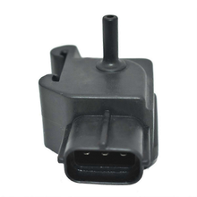 Load image into Gallery viewer, Reference image — MAP intake pressure sensor 18590-82C00, connector-facing view with three terminals and pressure port