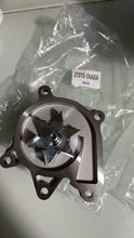 Load image into Gallery viewer, 21010-5NA0A engine water pump with gasket - view 3