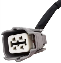 Load image into Gallery viewer, Reference image — upstream air/fuel ratio oxygen sensor 22641-AA140, four-contact keyed connector face: native panel crop from the source detail collage, not a newly created angle