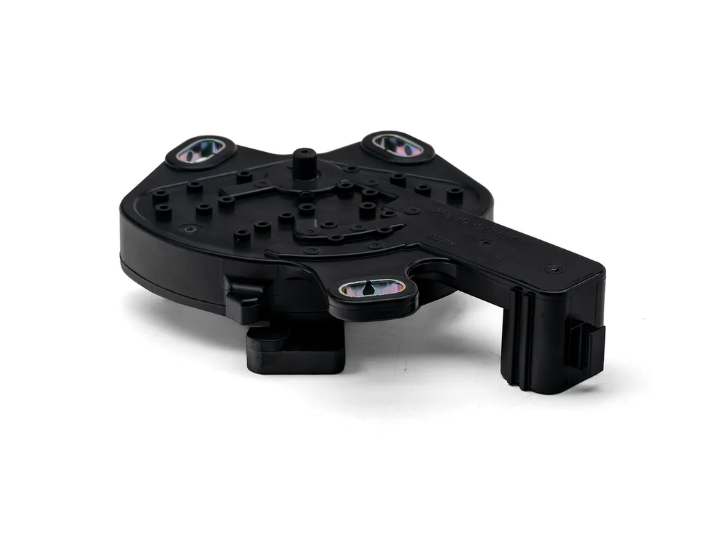 Reference image — 231305 /31918-1XF00 neutral position switch; whole rear-oblique reference view. Supplied aftermarket brand may differ.