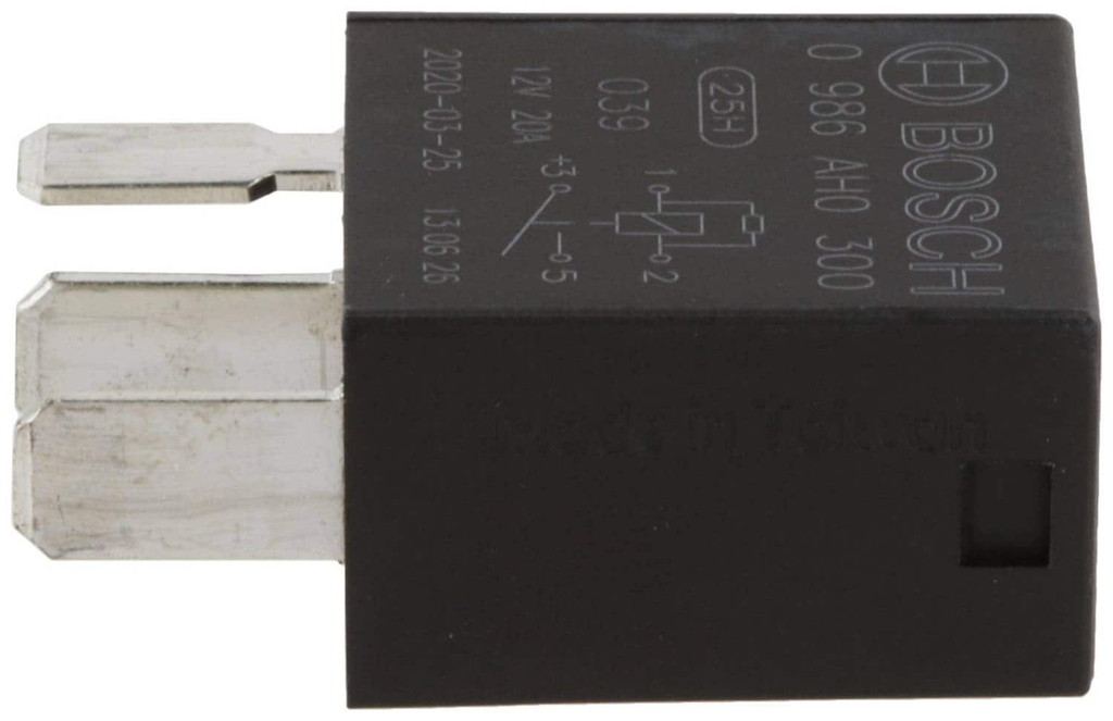28300-21020 external reference image of a cross-referenced relay — opposite side housing and blade-terminal profile; supplied aftermarket brand may differ