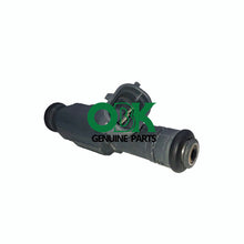 Load image into Gallery viewer, Fuel injector for Hyundai Genesis KIA 35310-3F000