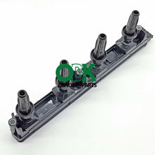 Görseli Galeri görüntüleyiciye yükleyin, Peugeot auto parts OEM 5970-87 597087 ignition coil set