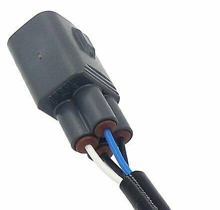 Reference image — aftermarket rear-left oxygen sensor 89465-0G030 — native connector housing, seals and wire-entry detail; external exact-part reference, not actual stock
