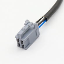 Load image into Gallery viewer, Reference image for oxygen sensor 89465-12640 — original connector close-up showing four cavities and latch; supplied aftermarket brand and packaging may differ.