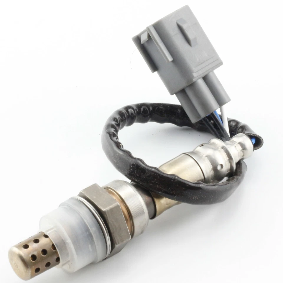 Reference image — front oxygen sensor 89465-50150, reverse assembly view showing connector locking ribs and cable entry