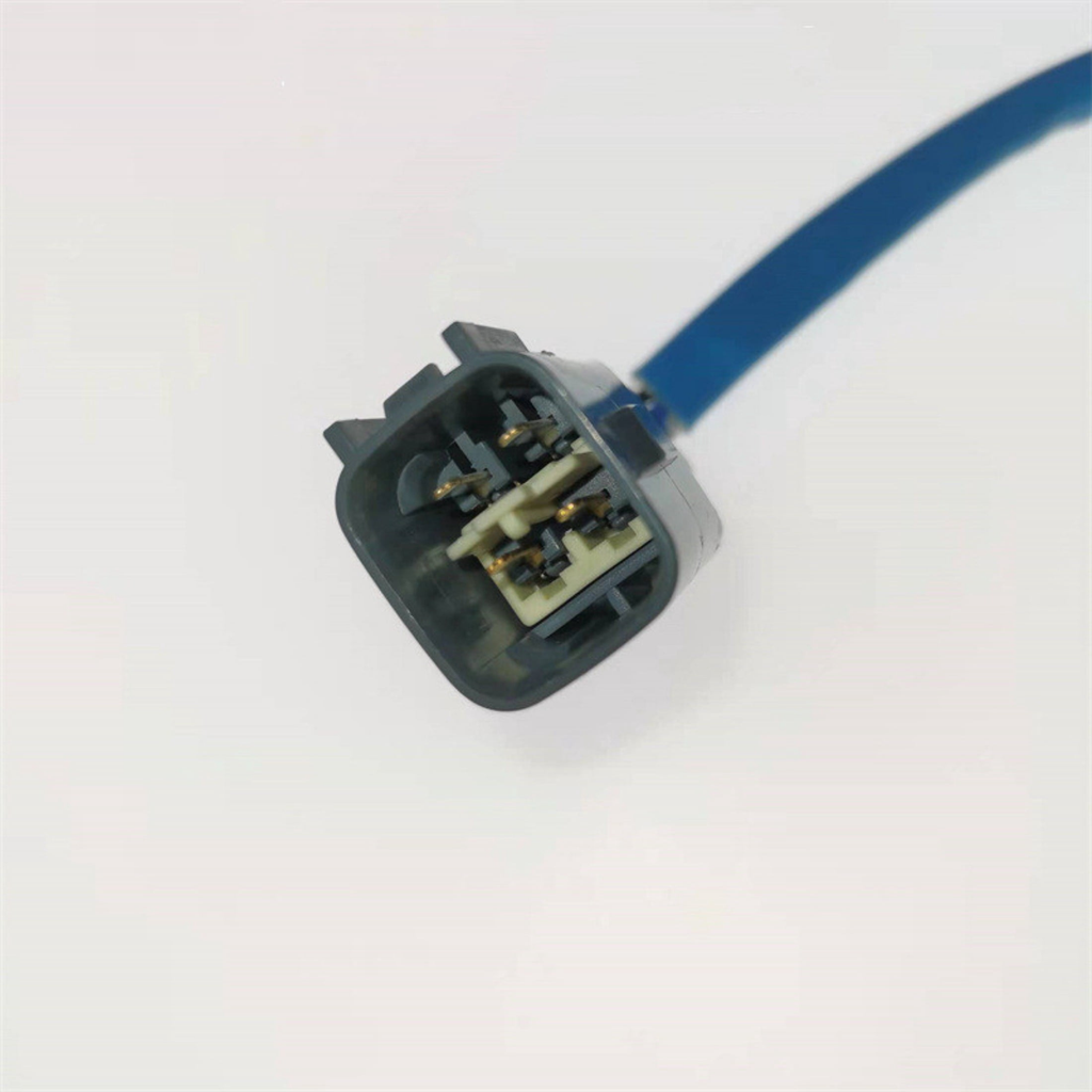 Reference image — rear air-fuel ratio sensor 89467-0D070, connector terminal face and keying