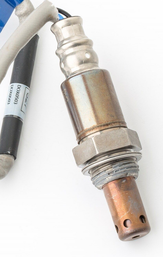 Reference image — aftermarket air-fuel ratio sensor 89467-52020 — native sensor body, mounting hex, thread and sensing-tip detail; external Denso direct-fit reference, not actual stock