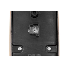 Load image into Gallery viewer, A1698206710 external reference image — native close-up of the keyed three-contact connector; confirm supplied trim and full suffix; aftermarket brand and packaging may differ