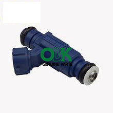 Charger l&#39;image dans la galerie, F01R00M029 Fuel Injector for VW/Geely F01R00M029