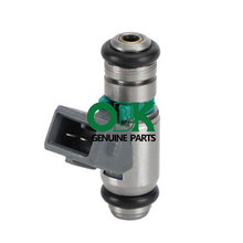 Görseli Galeri görüntüleyiciye yükleyin, IWP143  Fuel injector for Renault Thalia Megane