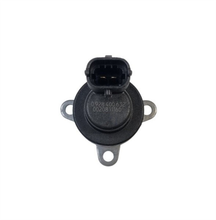 Load image into Gallery viewer, 0928400632 - Two-pin connector and exact etched reference (reference photo, not actual stock)