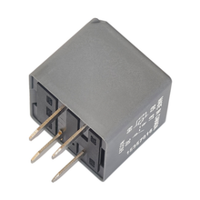 Load image into Gallery viewer, Automotive Relay reference 3F2T-14B192-CA, opposite blank side and terminal arrangement