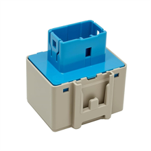 Load image into Gallery viewer, Turn Signal Flasher Relay 81980-46010 — reference view 4 (not actual stock)