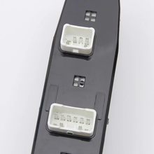 Load image into Gallery viewer, 96645319 original source connector-detail view