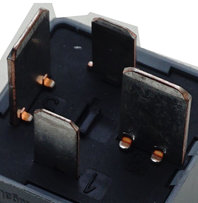 Relay F80B-14B192-AA terminal layout — native cropped source detail after exterior-only background cleanup, not separate viewpoint