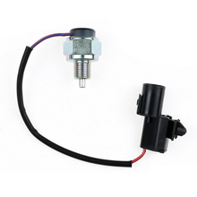 Load image into Gallery viewer, Transfer Case Switche MB896028 - complete switch and harness; reference photograph, not actual stock