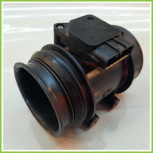 Load image into Gallery viewer, Mass Air Flow Sensor Assembly MB197408-0040 / 9202199 for Volvo S60 V70 2.4L - 1 Piece - external reference photo; supplied brand and condition must be confirmed