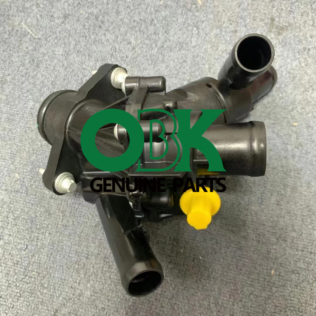 Suitable for Mercedes-Benz W246 W176 cooling thermostat thermostat thermostat 2702000615 2700200415