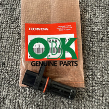 Görseli Galeri görüntüleyiciye yükleyin, High quality auto electrical car parts crankshaft position sensor 37500-RAA-A01 for HONDA CITY Saloon CR-V III