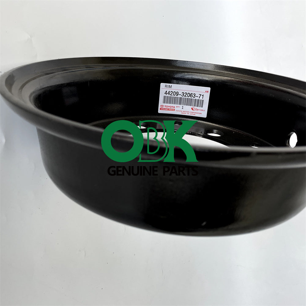 44209-32063-71: Toyota Forklift RIM - WHEEL