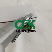 Görseli Galeri görüntüleyiciye yükleyin, Engine Coolant Thermostat Housing 93275736 for GM